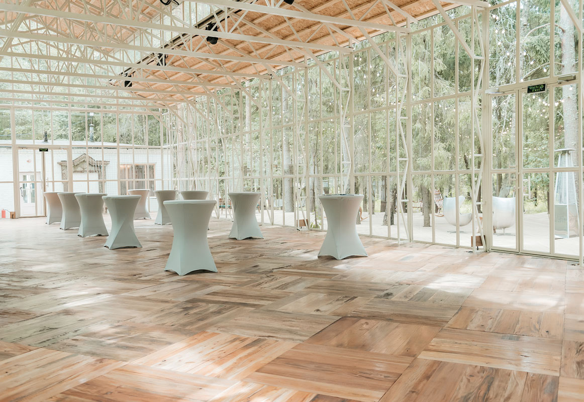 Mahogany Terrace — THE BIRCH