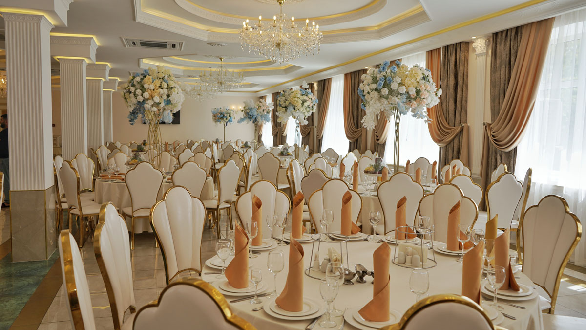 Банкетный зал 2-й этаж Банкетный зал 2-й этаж — фото 2