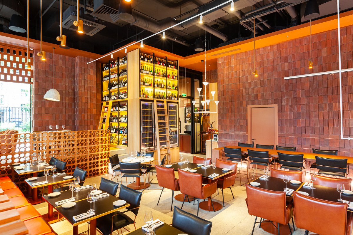 Основной зал — Sparkle