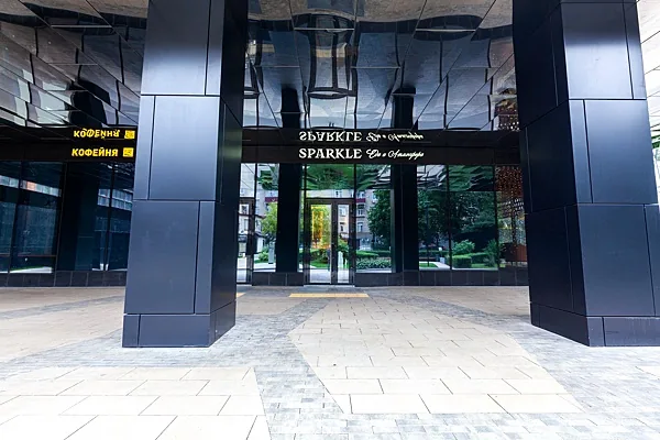 Sparkle, Основной зал — фото