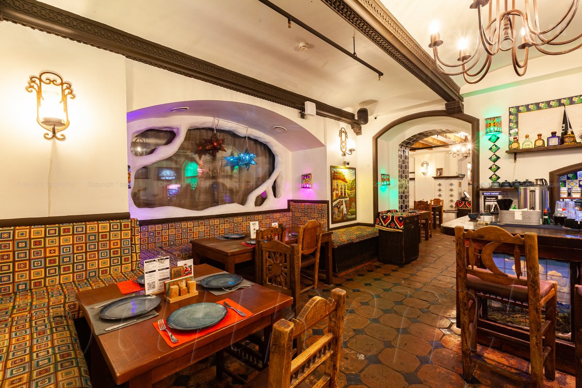 Основной зал — Casa Agave