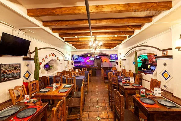 Casa Agave, Основной зал — фото