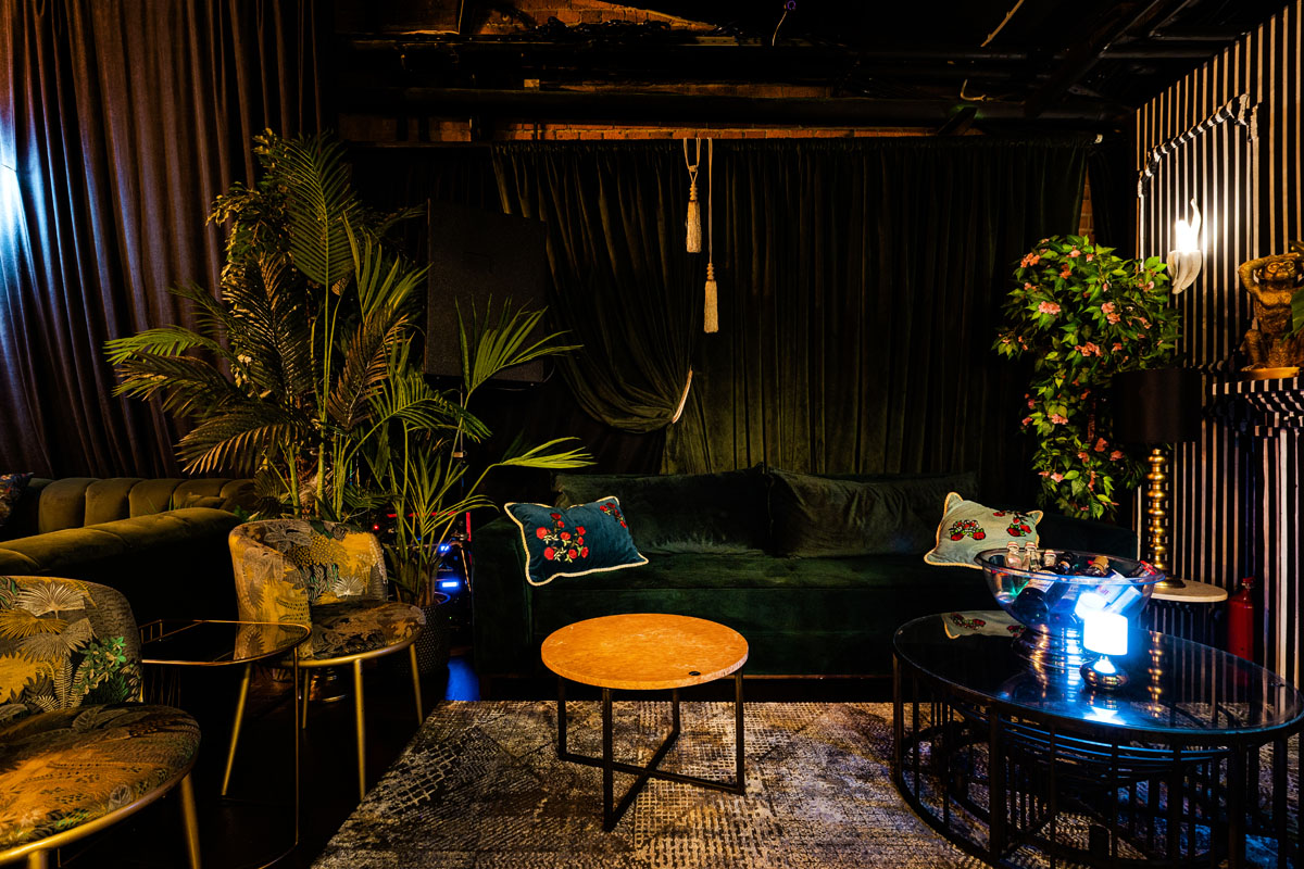 Основной зал — Monkey Club