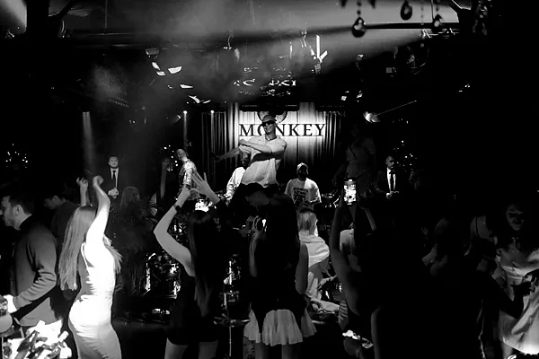 Monkey Club, Основной зал — фото