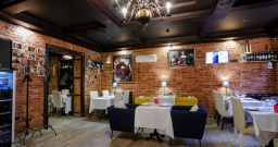 1-й зал с окнами