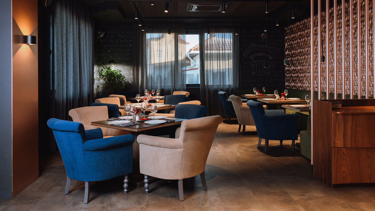 Зал ресторана — фото 3