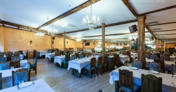 Средний зал, 2-й этаж — подробнее о зале