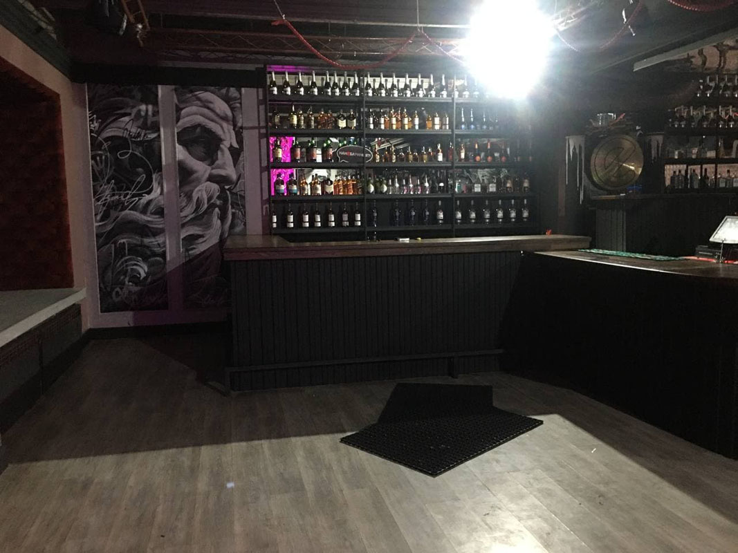 Основной зал — Nebar