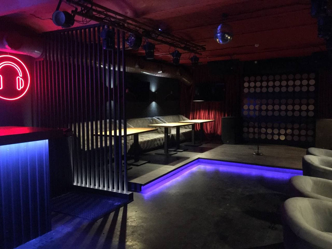 Караоке зал — фото 4