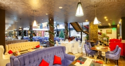 Первый этаж — подробнее о зале