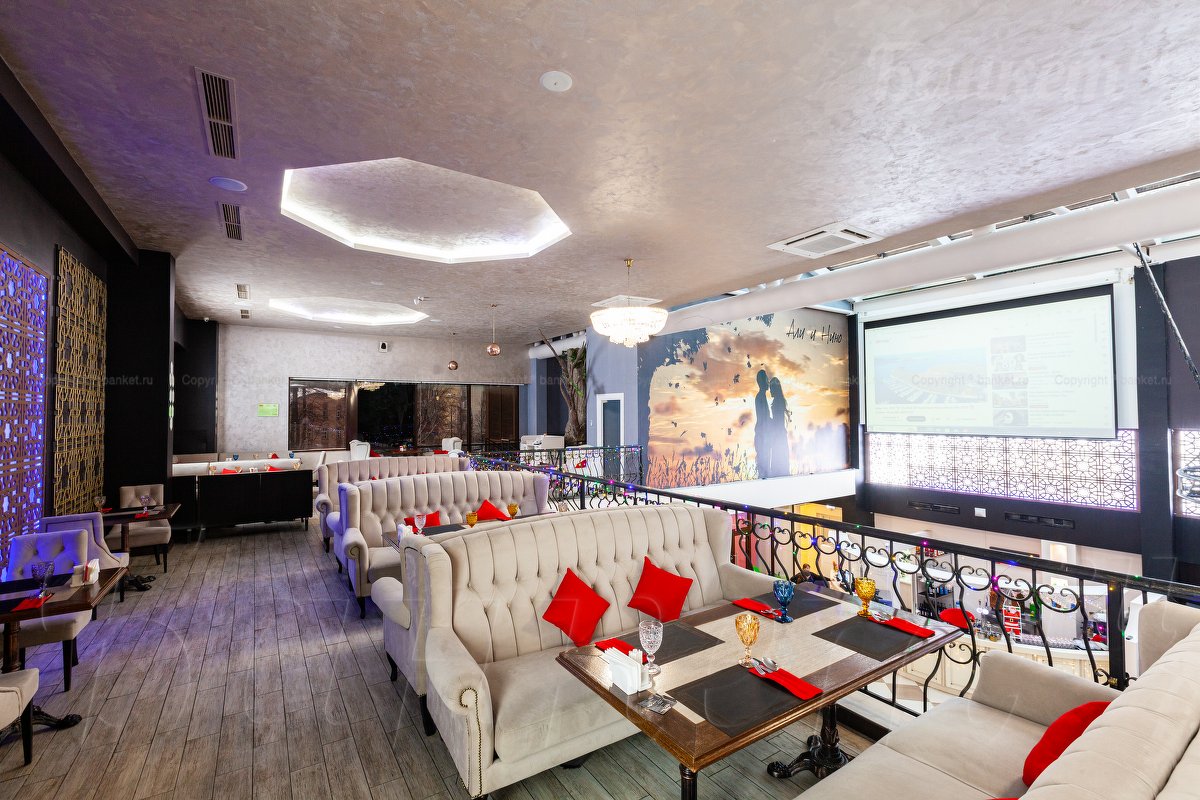 Балкон — Ресторан Азия