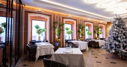 Каминный зал — подробнее о зале