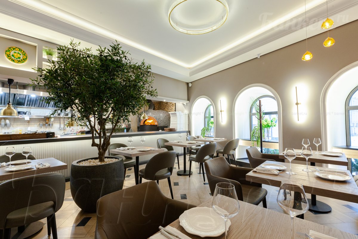 Зал с открытой кухней