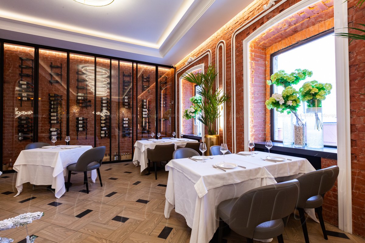 Каминный зал