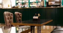 Холл — фото 3