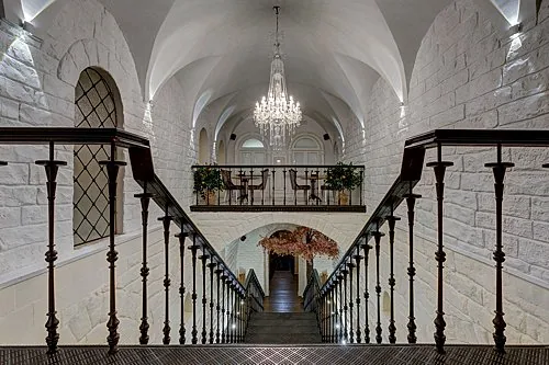 Зал Лестница — Коктейль Холл / Cocktail Holl, Москва