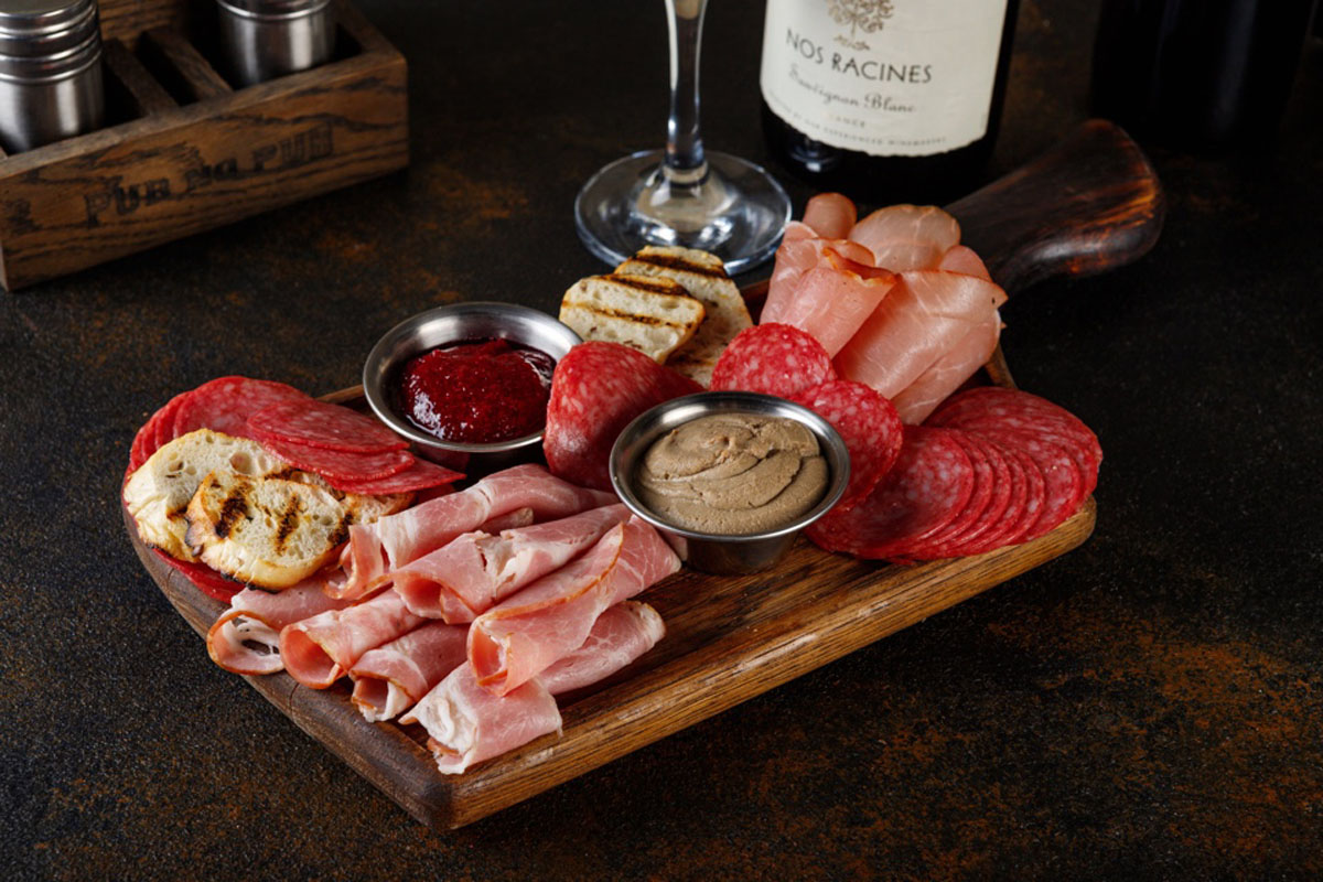 Дальний зал — Pub no Pub