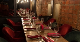 Дальний зал — интерьер зала