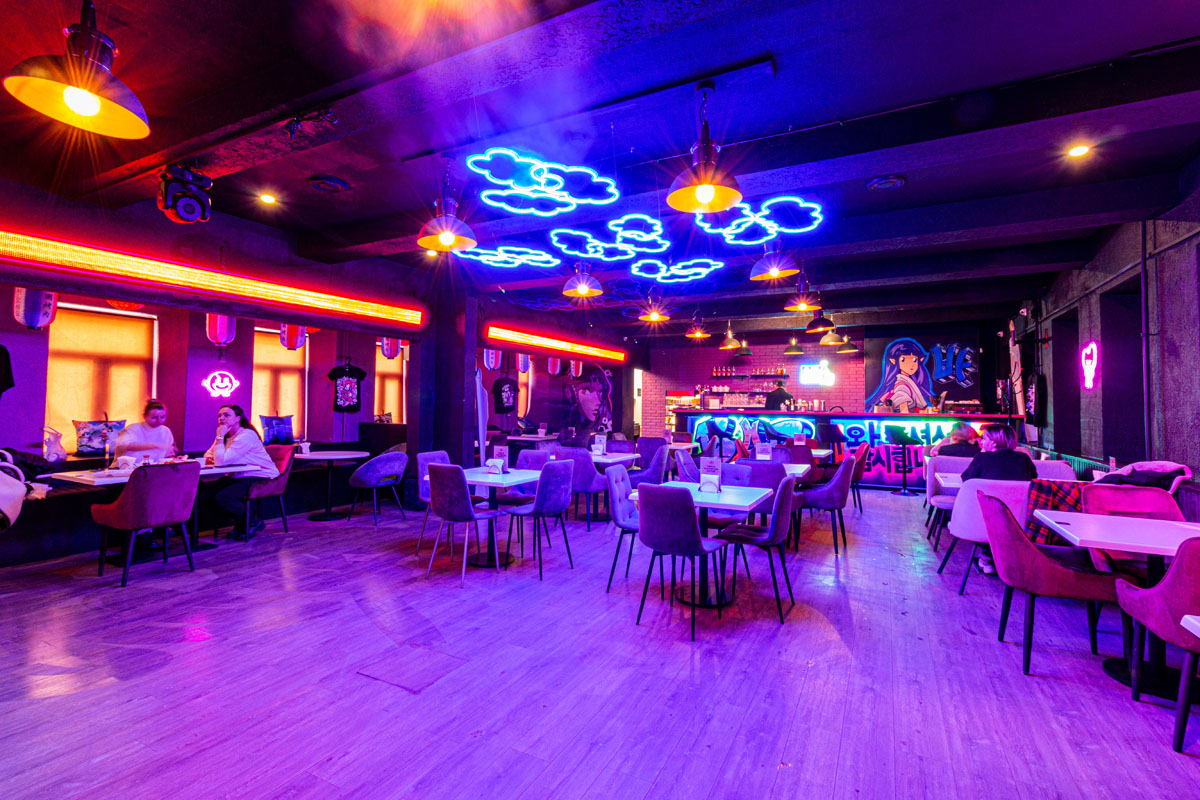 Зал — Tokpokki / Токпокки