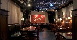 Нижний зал Нижний зал — интерьер зала