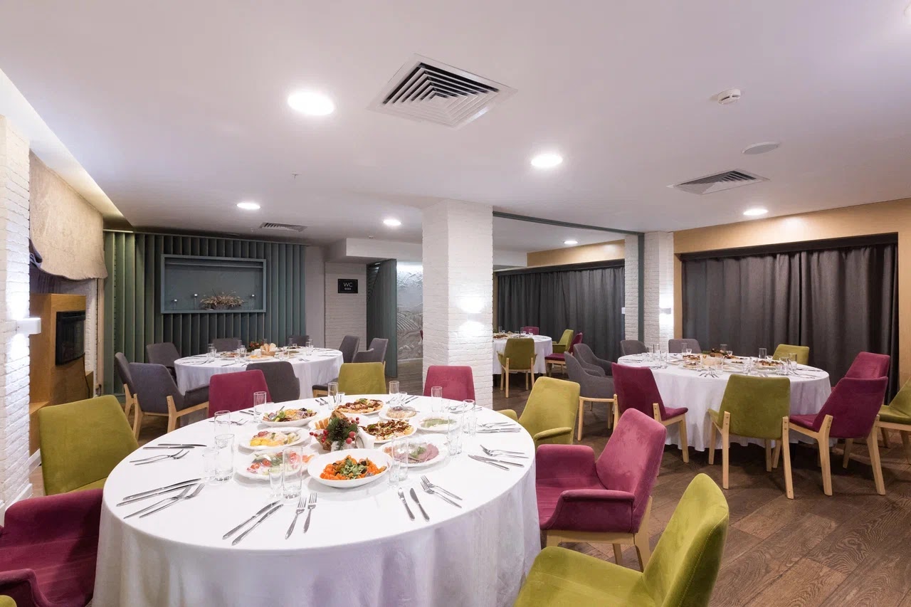 Зал Pop-up — Ресторан Nesterov Plaza