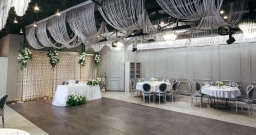 Основной зал