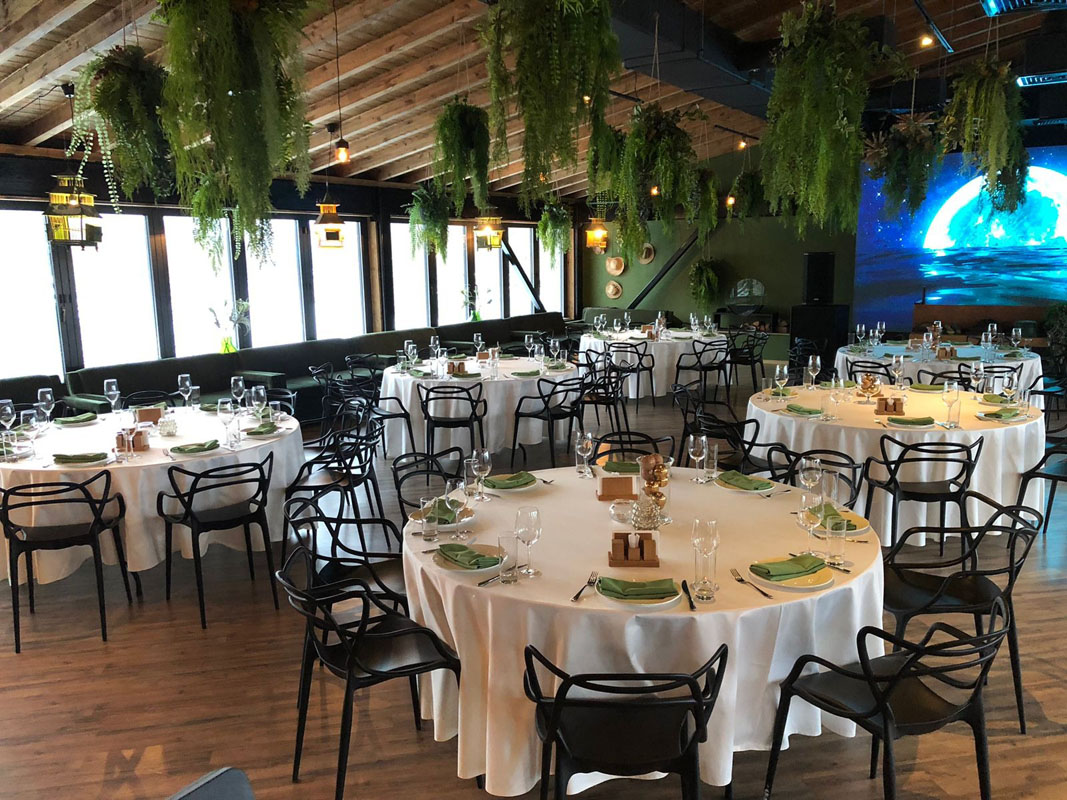 Ресторан Берег — Панорамный зал, фото банкетного зала