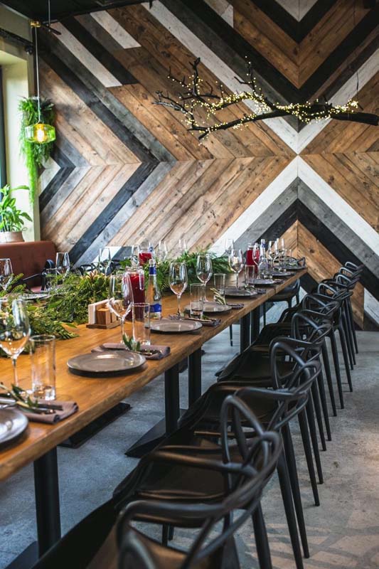 Основной зал ресторана — Ресторан Берег