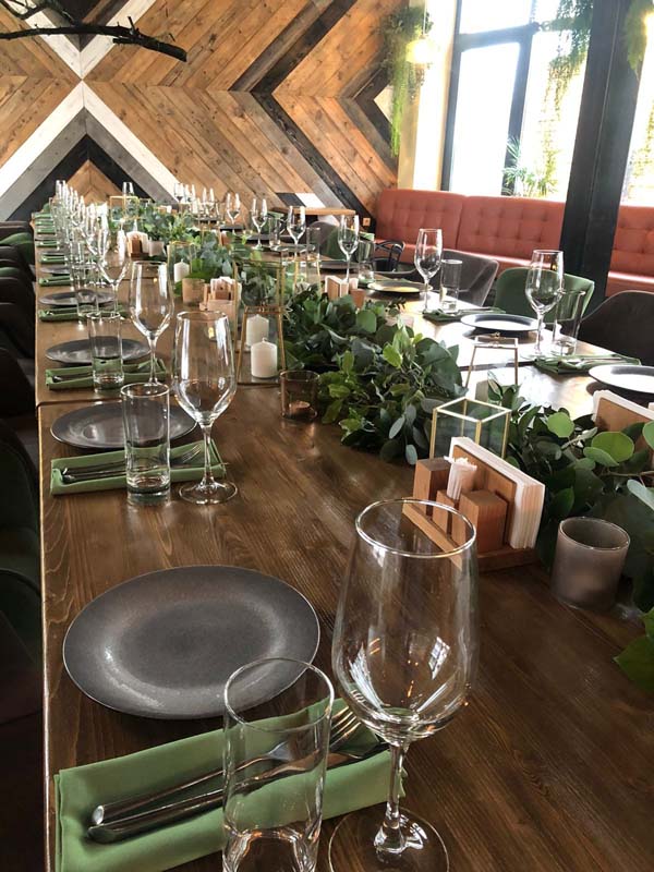 Основной зал ресторана — фото 10