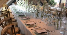 Основной зал ресторана — интерьер зала