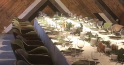 Основной зал ресторана — подробнее о зале