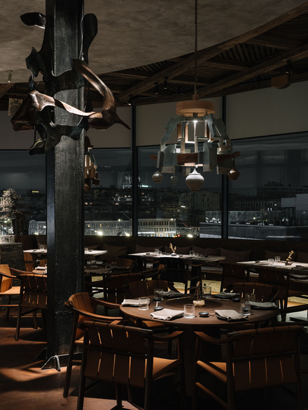Общий зал — IKURA izakaya nikkei