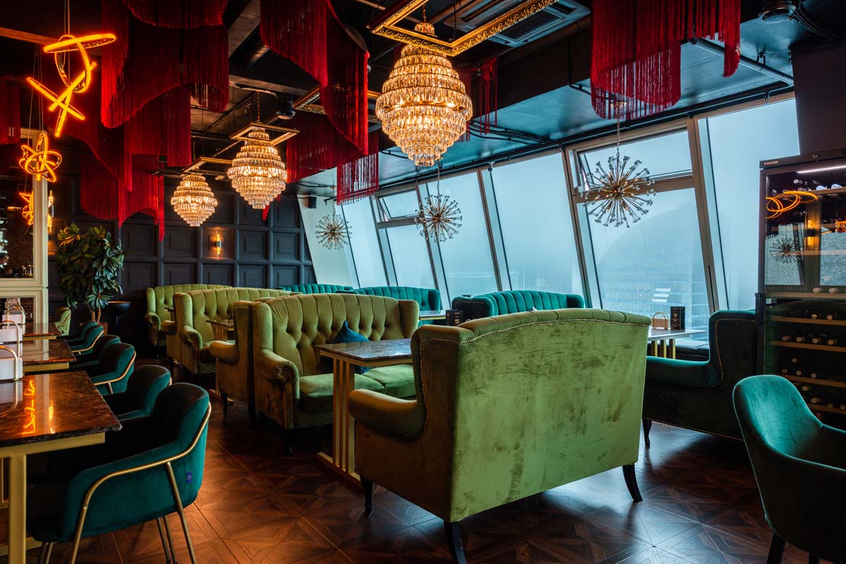 Основной зал — Высота 57 Lounge