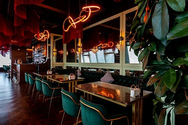 Основной зал — Высота 57 Lounge, Москва