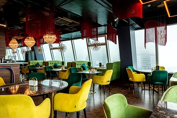 Основной зал — Высота 57 Lounge, Москва