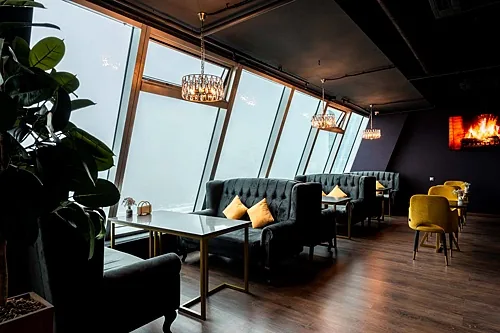 Малый зал — Высота 57 Lounge