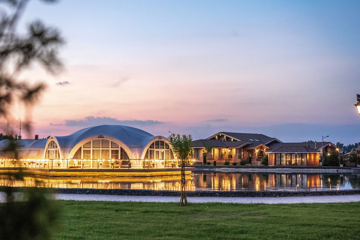 Банкетный зал на озере — Green Club Family