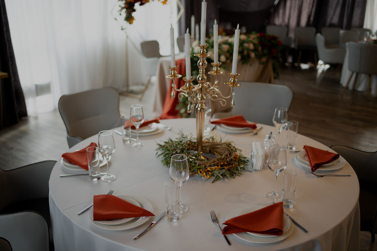 Банкетный зал на озере — фото 6