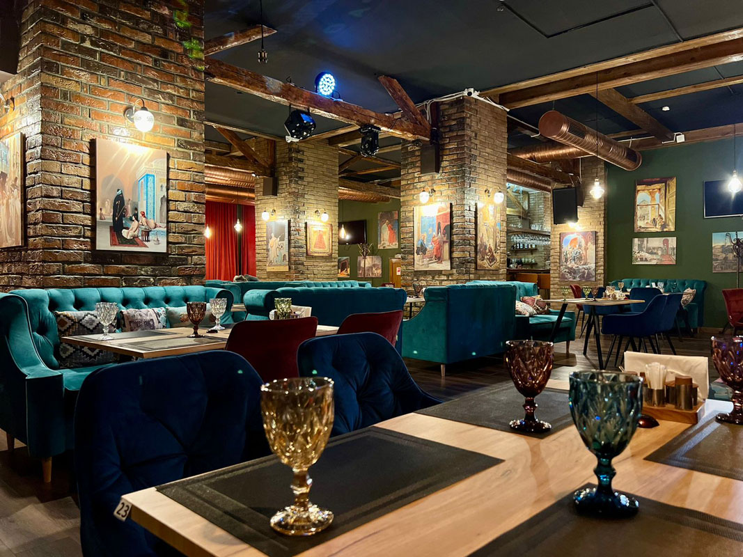 Основной зал — Ресторан Падишах