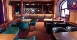 Основной зал