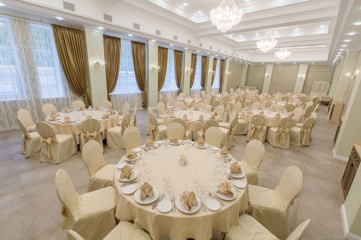 Основной зал — Дворец Купидона