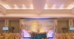 Основной зал