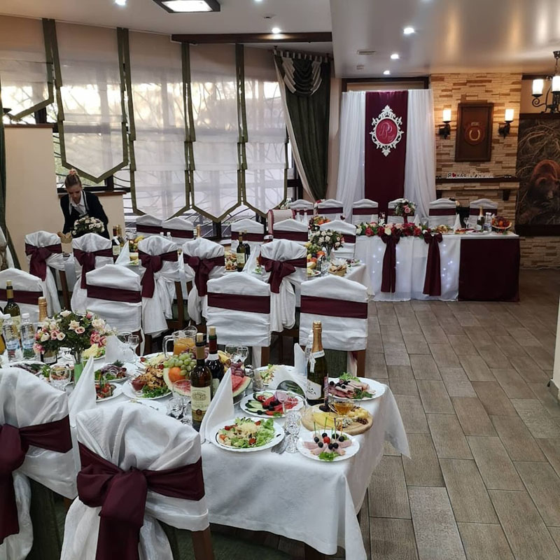 Основной зал — Кафе Охота