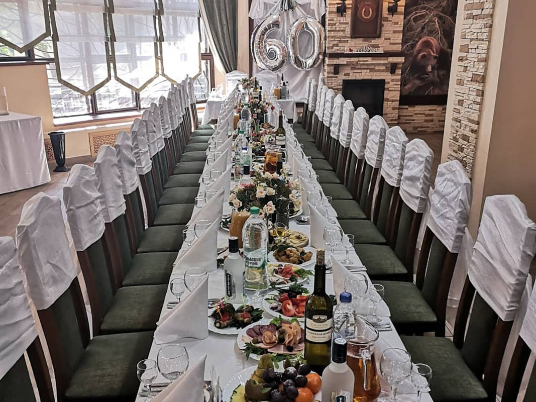 Основной зал — Кафе Охота