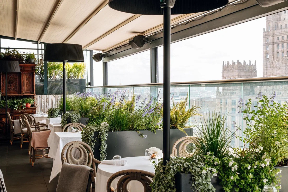 Терраса — White Rabbit