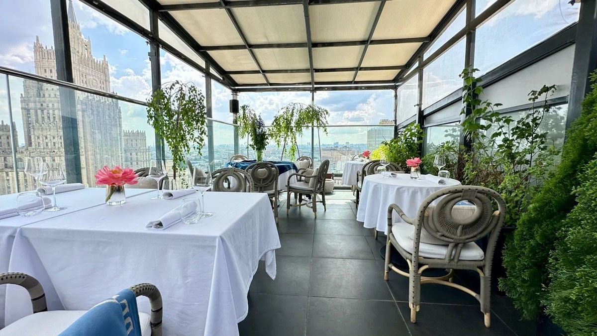 Вип Терраса — White Rabbit