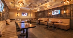 Караоке зал Караоке зал — интерьер зала