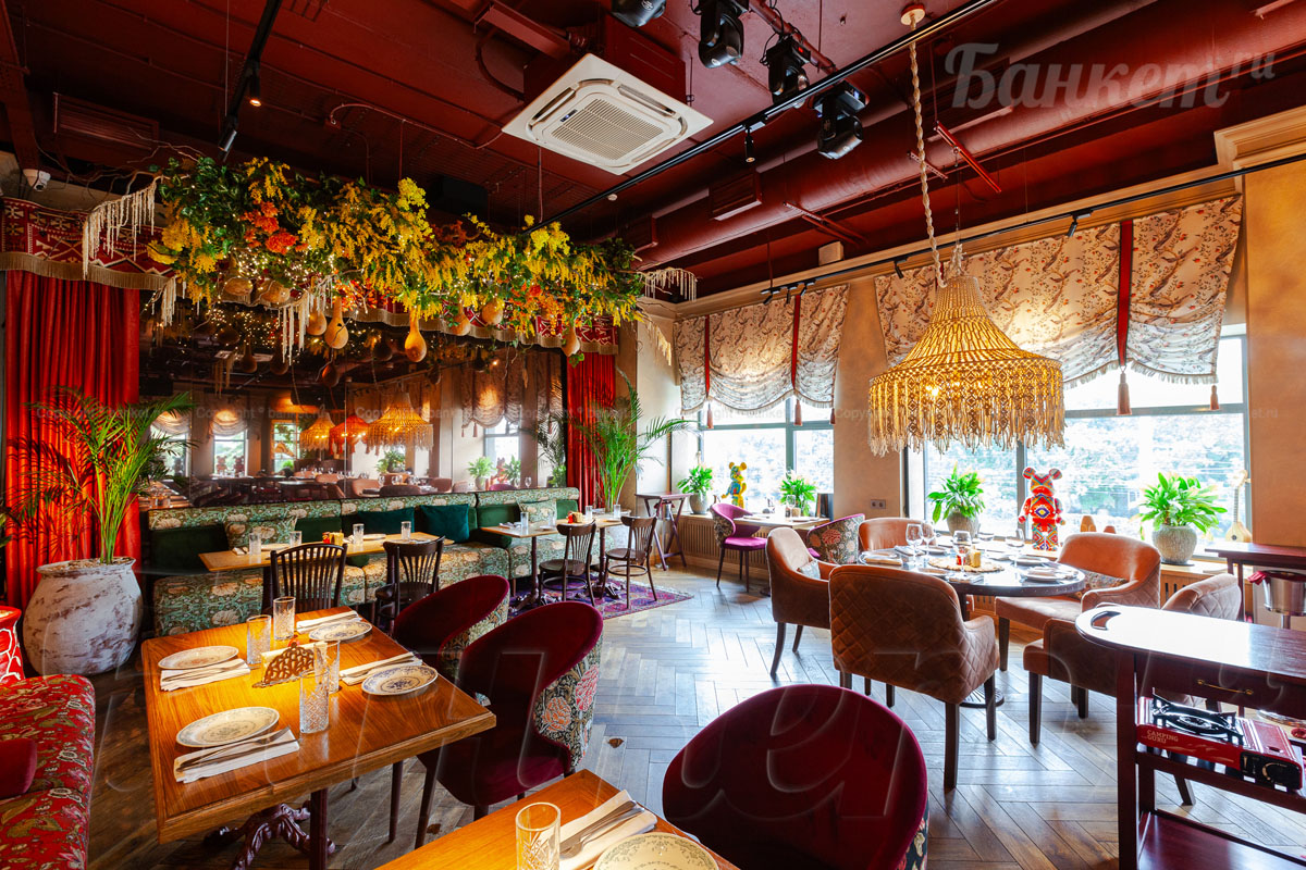 2-й этаж — Чичилаки грузинский ресторан