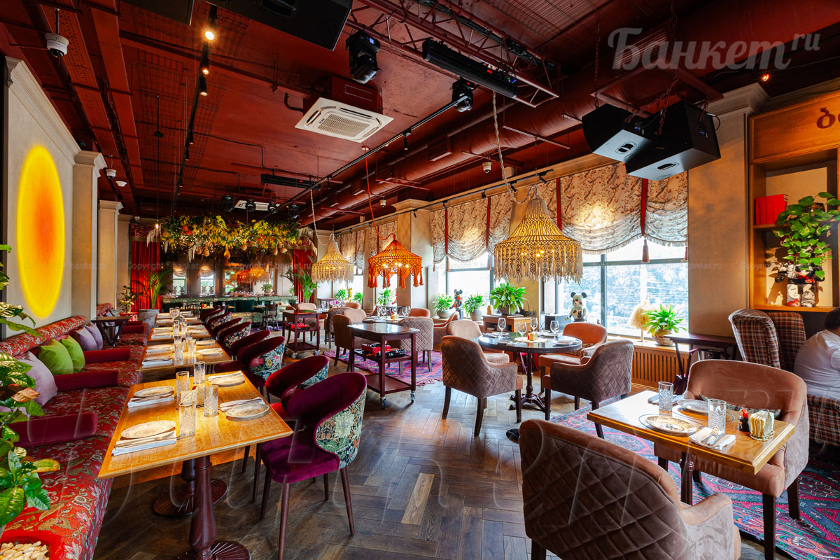 2-й этаж — Чичилаки грузинский ресторан