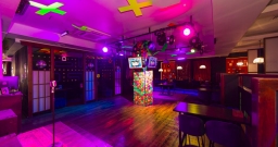 Караоке зал